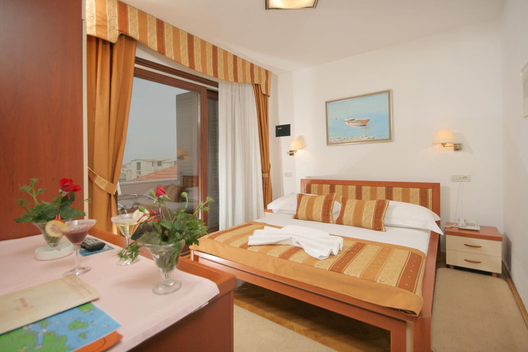 Bedroom 4, Hotel Trogirski Dvori, Trogir