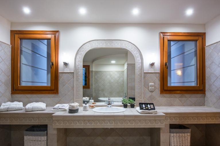 Bathroom 3, Mansion by Estia, Crete
