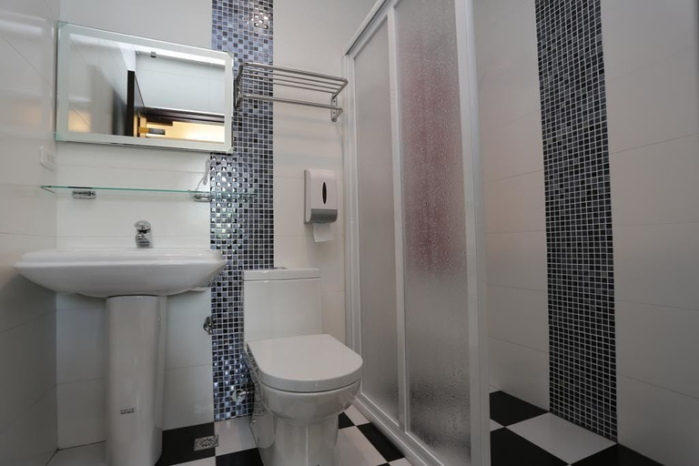 Bathroom 3, Magic Wizard B&B, Taitung