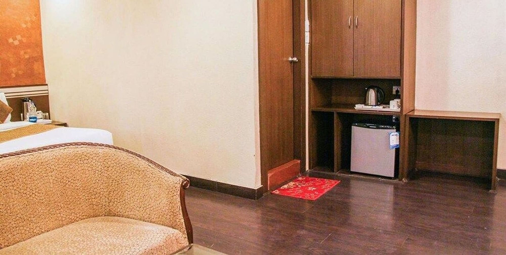 Bedroom 3, Hotel O2 VIP, North 24 Parganas