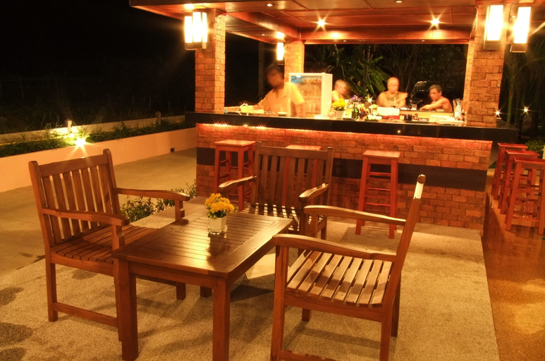 Food & Drinks 5, Kata Noi Resort, Phuket Island