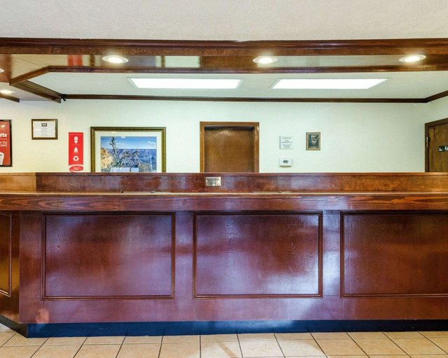 Others 5, Econo Lodge Kosciusko, Attala