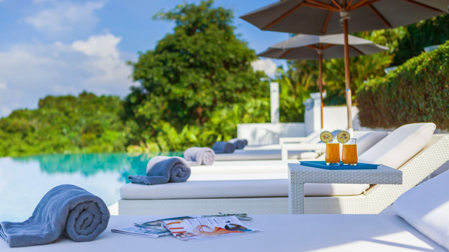 Food & Drinks 4, Villa Ocean's 11, Phuket Island