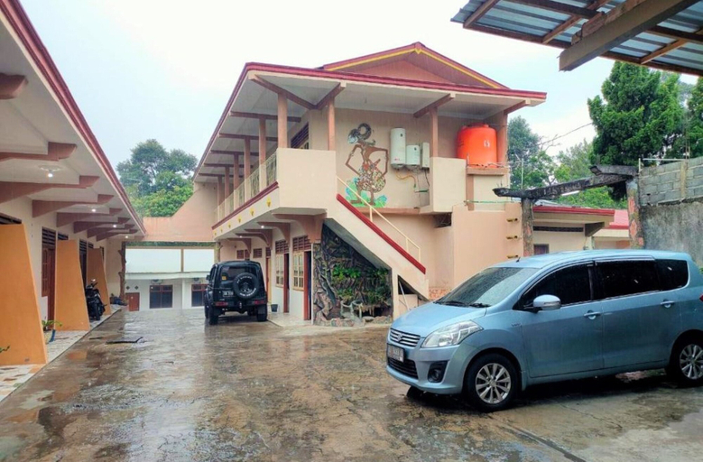 Exterior & Views 3, Hotel Arjuna Sari Bandungan, Semarang