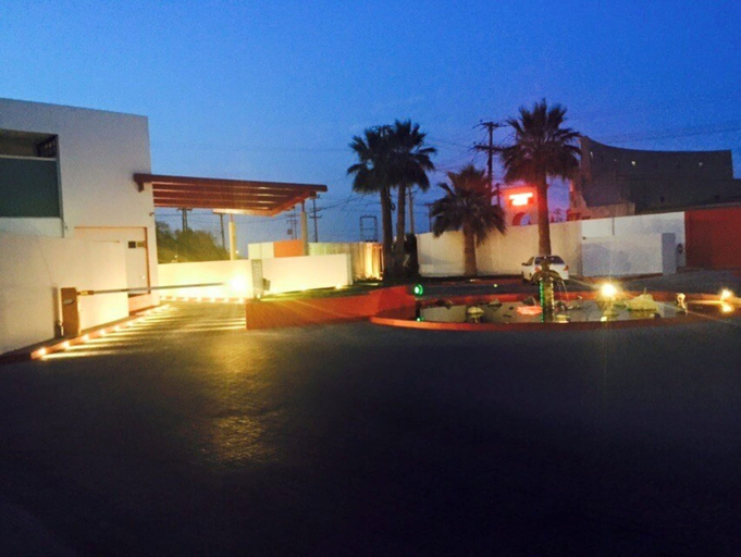 Exterior & Views 2, Motel Kis, Mexicali