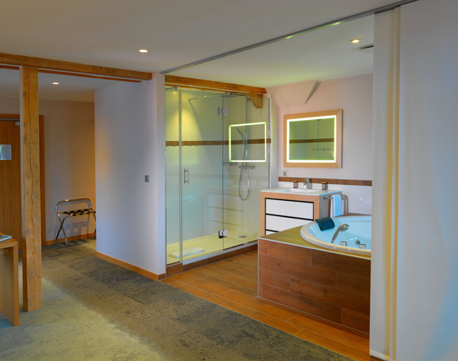 Bathroom 4, Hotel Restaurant SPA Cheval Blanc Lembach, Bas-Rhin