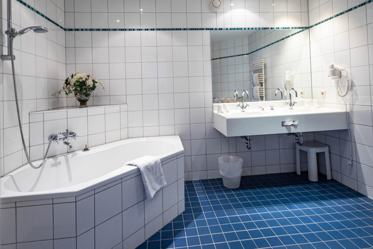 Bathroom 4, Amadeo Hotel Schaffenrath, Salzburg