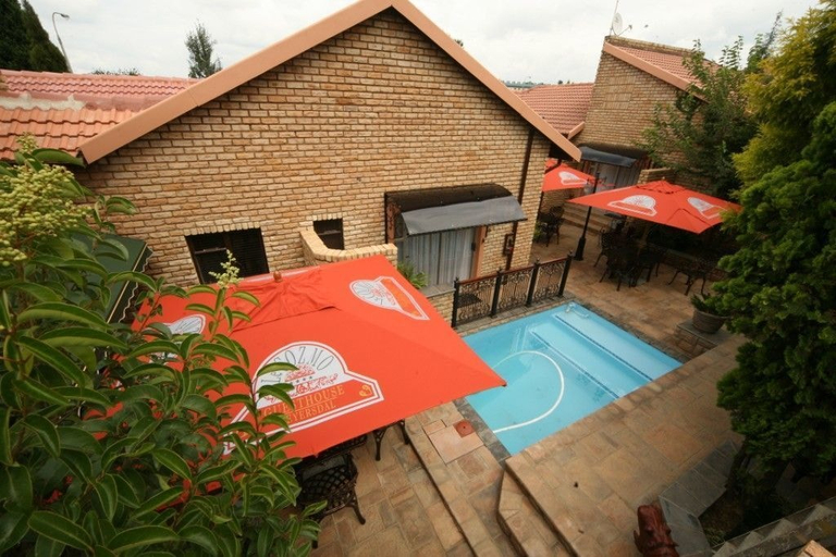 Sport & Beauty 2, Le Cozmo Guest House, Ekurhuleni