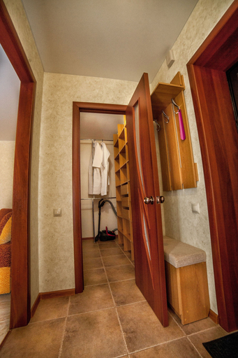 Bedroom 3, Arendagrad Apartments Sredne-Lermontovskaya 8, Smolenskiy rayon