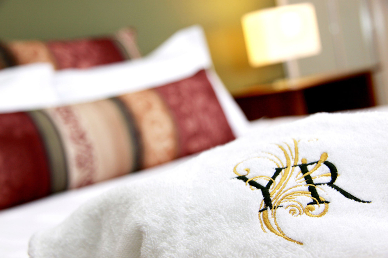 Bedroom 2, Yabbaloumba Retreat, Caloundra - Hinterland