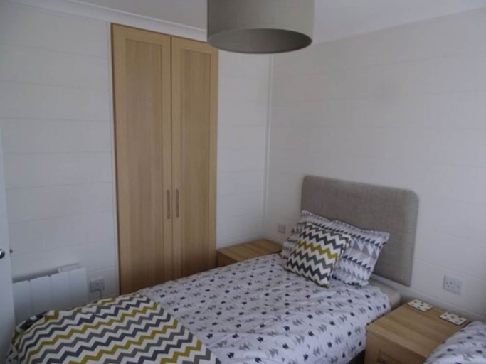 Bedroom 2, King's Lynn Caravan & Camping Park, Cambridgeshire