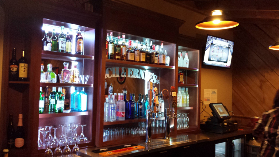 Food & Drinks 5, Skyline Lodge, Raleigh