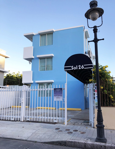 Exterior & Views 2, Chandelier 302