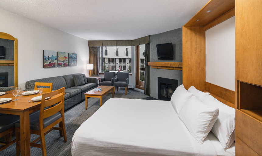 Bedroom 3, Whistler Village Inn And Suites, Squamish-Lillooet