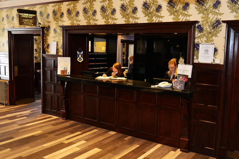 Food & Drinks 5, Glynhill Hotel, Renfrewshire