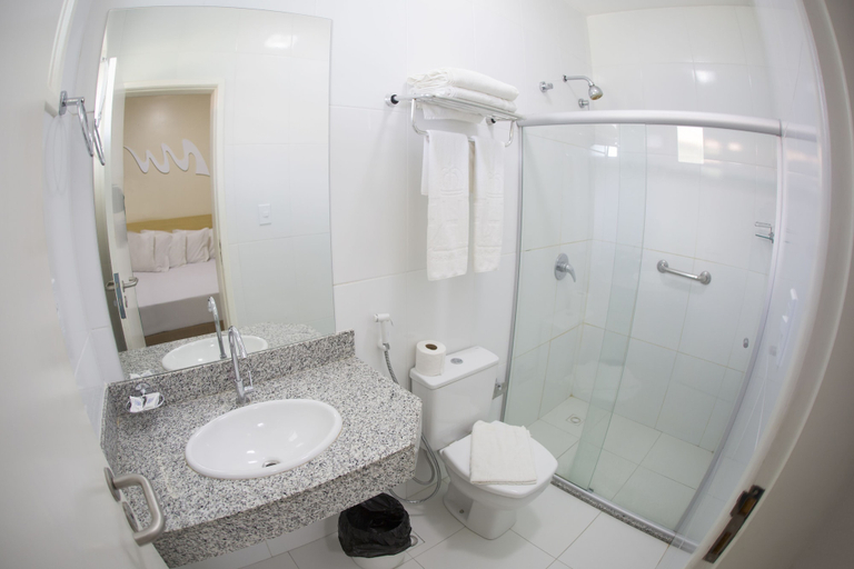 Bathroom, Hotel Parque das Águas, Aracaju