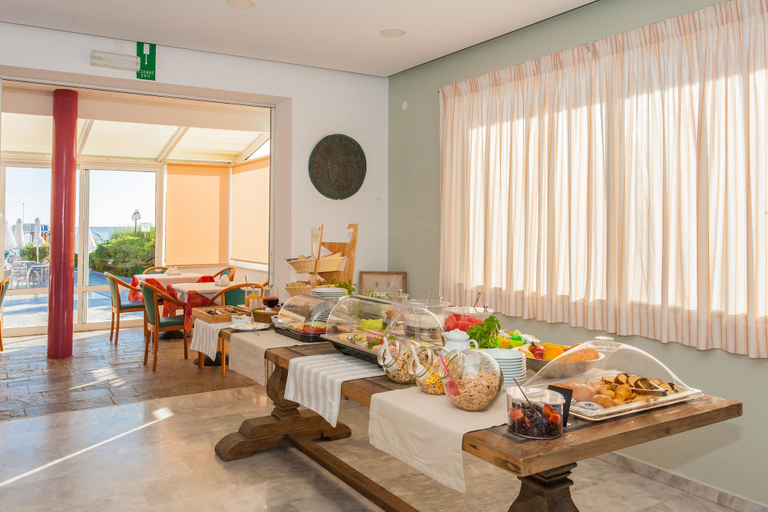 Food & Drinks 5, Sea Side Apartments, Crete