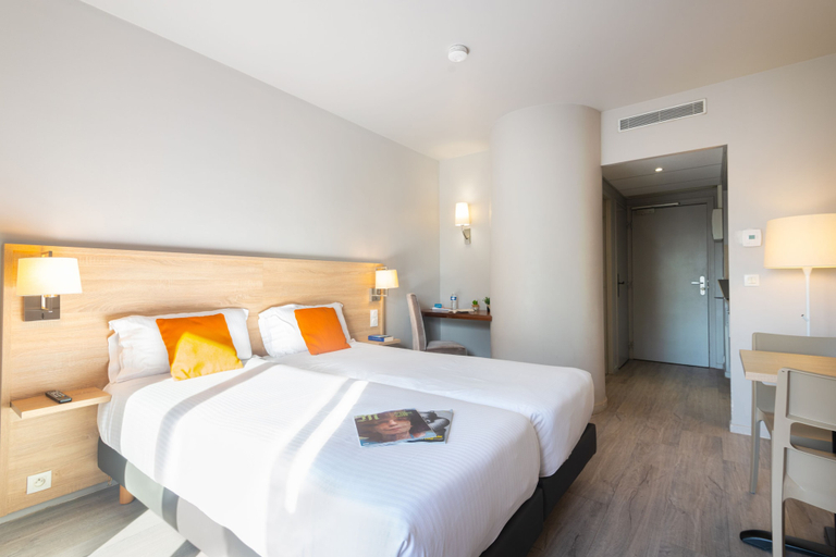 Bedroom 3, Zenitude Hotel-Residences Le Cannet, Alpes-Maritimes