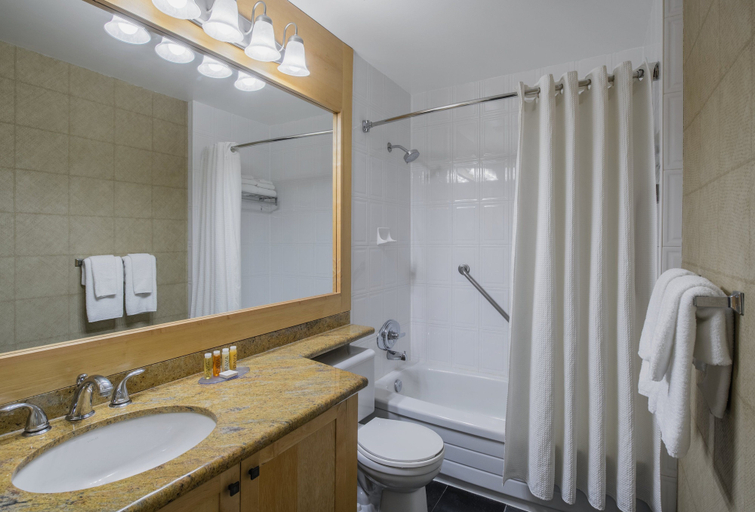 Bathroom 4, Whistler Village Inn And Suites, Squamish-Lillooet