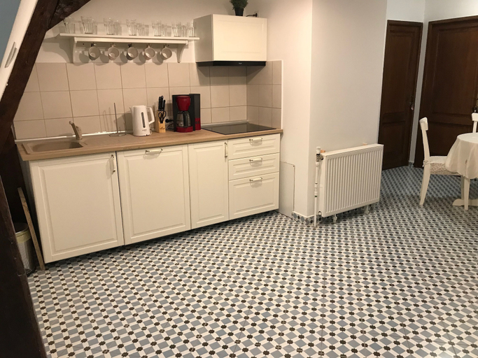 Others 5, House 54, Brasov