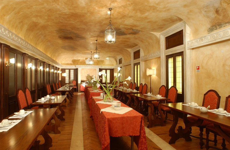Food & Drinks 2, Palazzo Cardinal Cesi, Roma