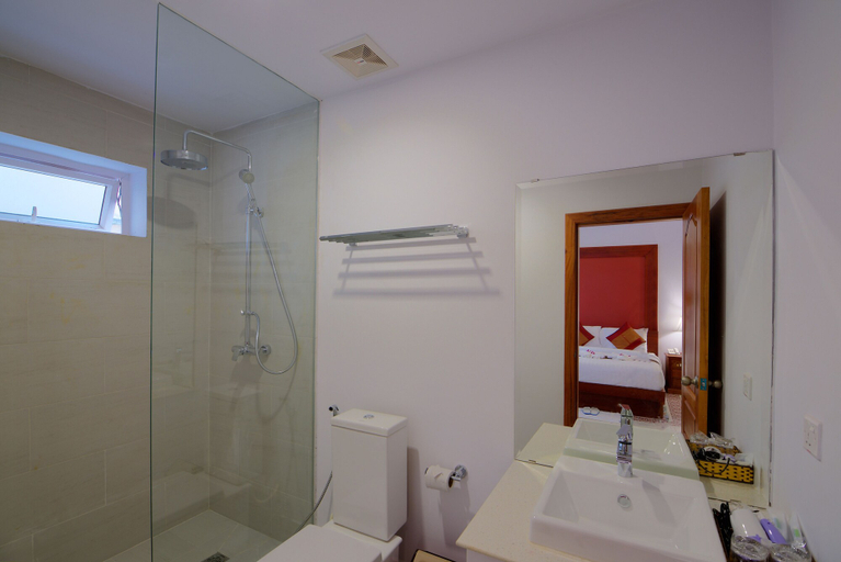 Bathroom 4, Shadow Angkor Residence, Siem Reap