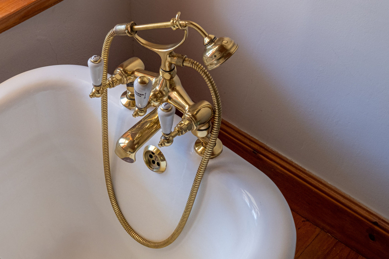 Bathroom 4, Merindol Manor, West Coast