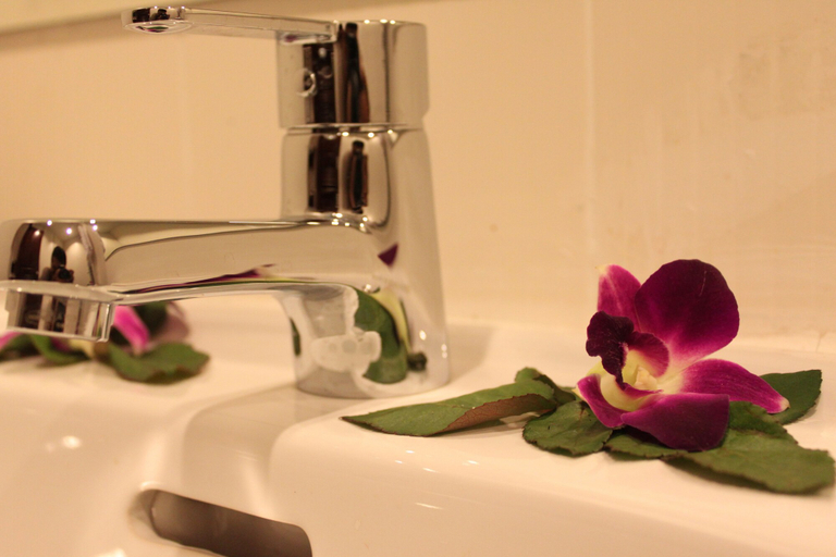 Bathroom 4, HEMINGWAYS HOTEL, Phuket Island