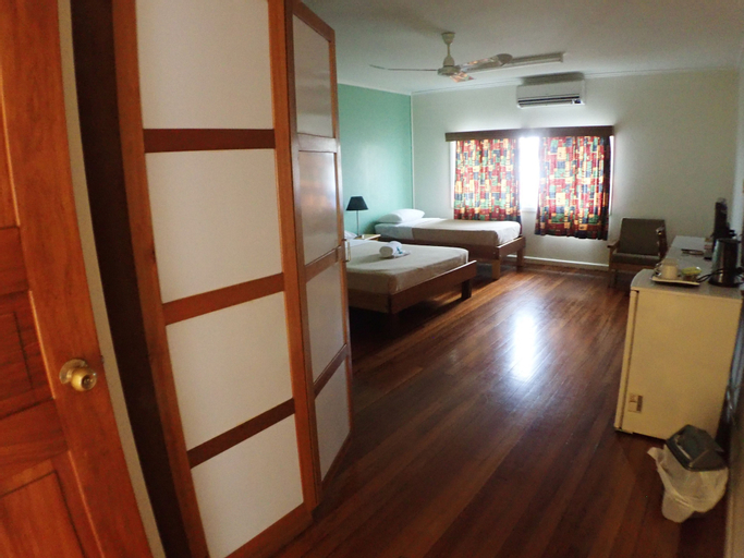 Bedroom 3, Taklam Lodge, Kokopo