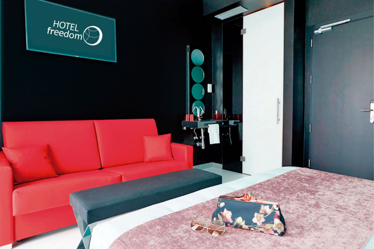 Others 5, Hotel Freedom, Madrid