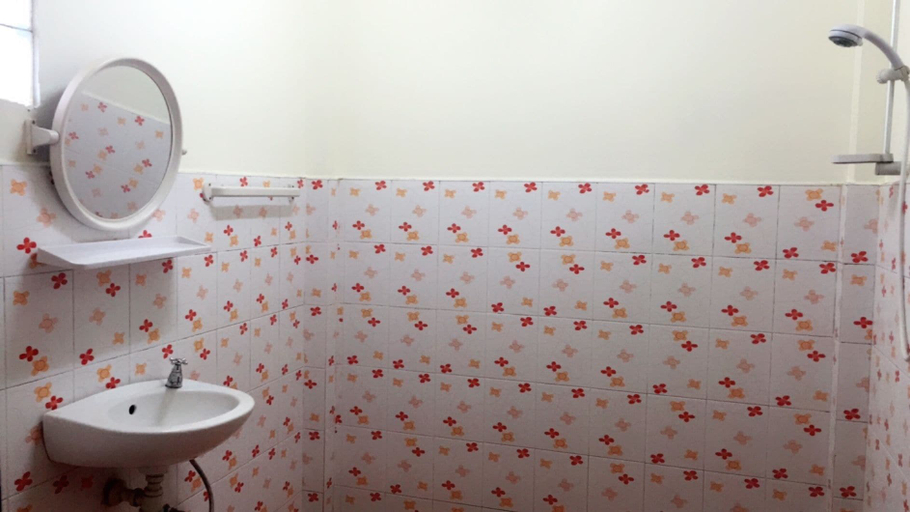 Bathroom, Vang Vieng Garden Bungalow, Vangvieng