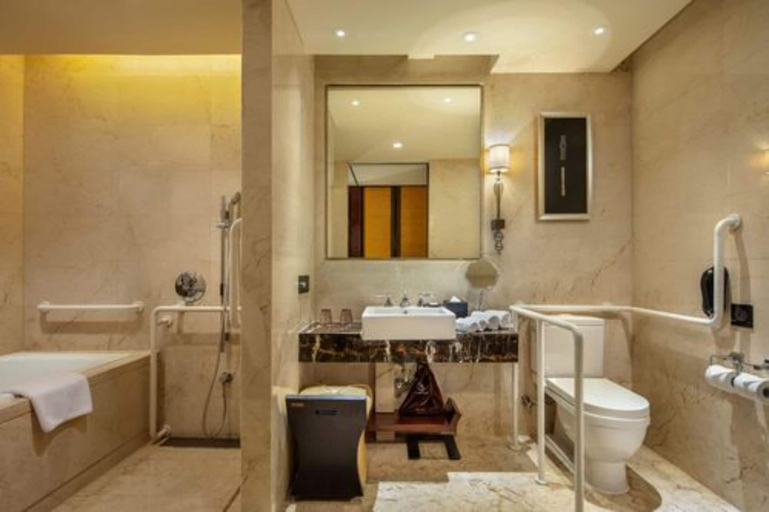 Bathroom 5, Sheraton Xi'an North City Hotel, Xi'an