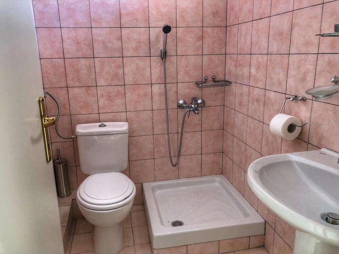 Bathroom 5, Guesthouse Monopati, West Macedonia
