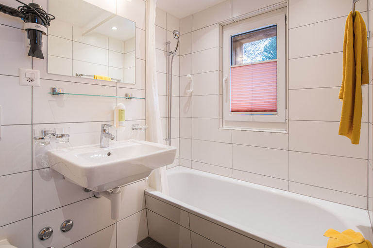 Bathroom 3, Ferienhaus Matterhorngruss, Visp