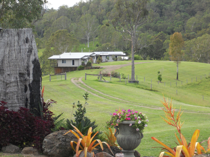 Others 4, Yabbaloumba Retreat, Caloundra - Hinterland