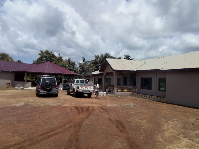 Others 5, Batavia Lodge, Sunyani