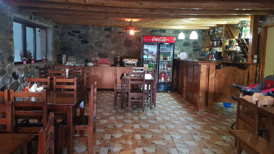 Food & Drinks 4, Manoni's Guesthouse, Mestia