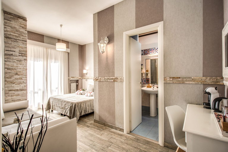 Bedroom 2, Santamaria Inn, Rome