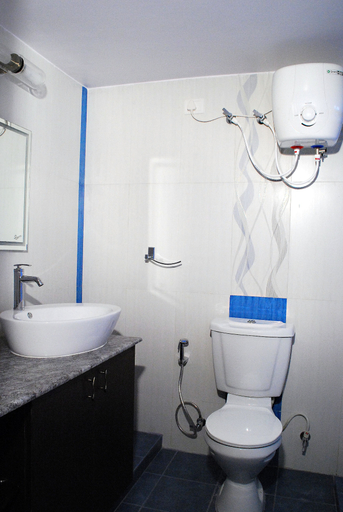 Bathroom 3, Amritasthanam Guest House And Retreat, Kodagu