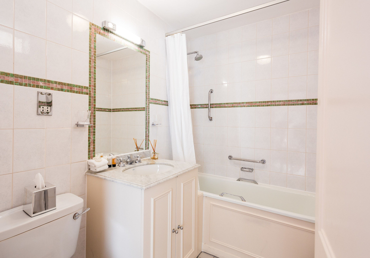 Bathroom 5, The Imperial Torquay, Torbay