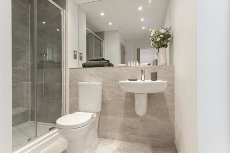 Bathroom 3, Citystay Living - Midsummer Mews, Cambridgeshire