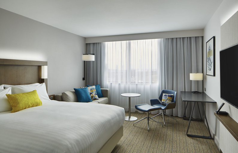 Bedroom 3, Courtyard by Marriott Oxford South, Oxfordshire