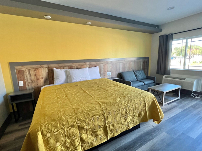 Bedroom 3, The Residency Suites, Fort Bend