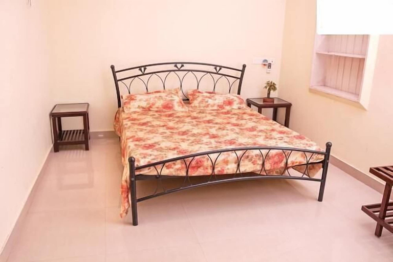 Bedroom 3, Palm Grove Service Villa, Ernakulam