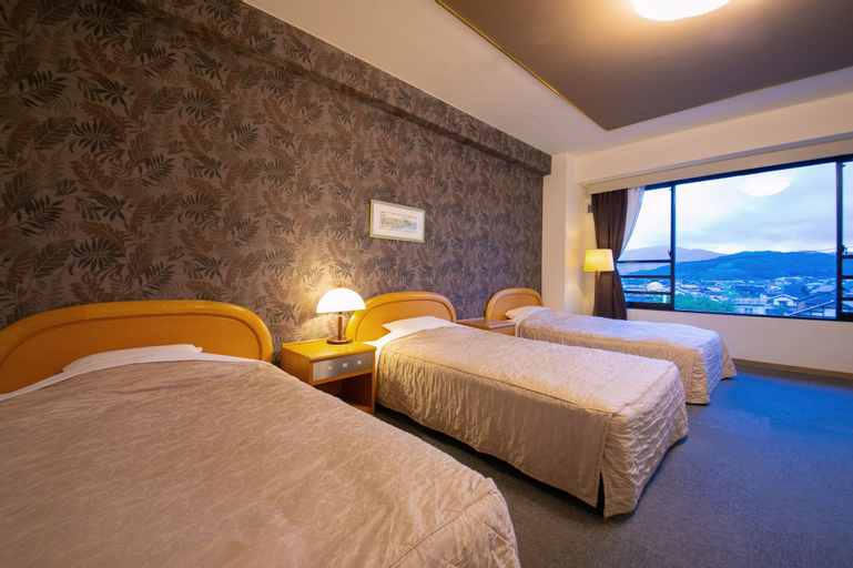 Bedroom 4, Yufuin Sansuikan, Yufu