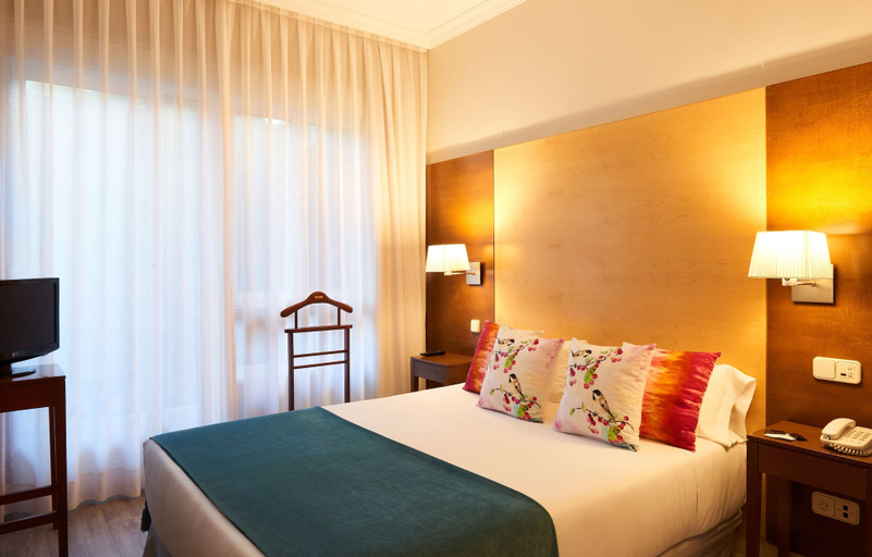 Bedroom 2, Barrio de Salamanca Suites, Madrid