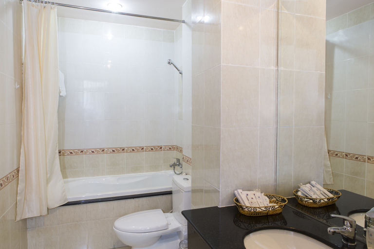 Bathroom, Hoa Pho 2 Apartment, District 7