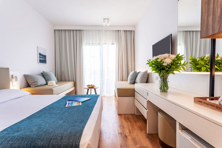 Bedroom 3, Louis Phaethon Beach