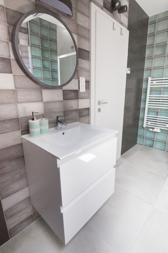 Bathroom 4, Tara Garden, Velika Gorica