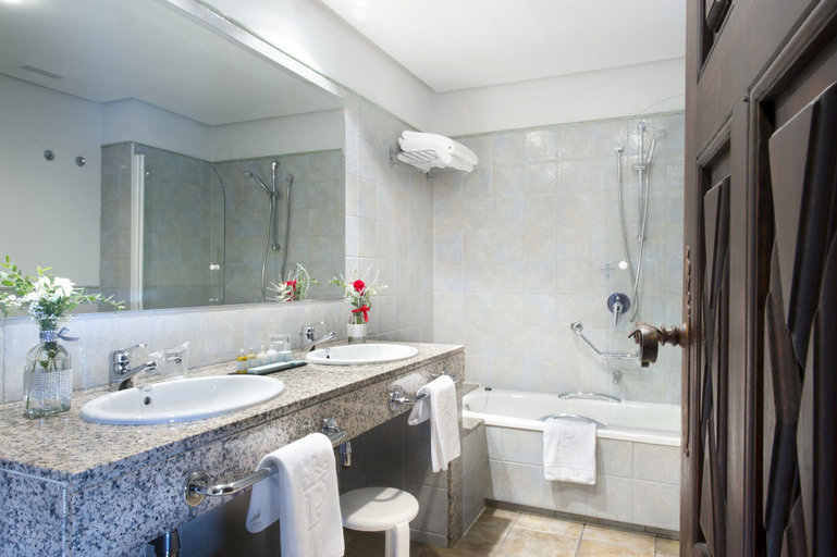 Bathroom 4, Parador De Cangas De Onis, Asturias